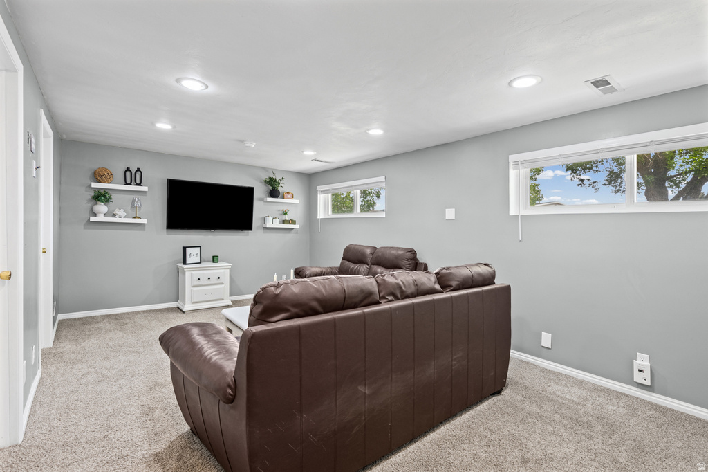 3846 W MEADOW GATE DR West Valley City, UT 84120