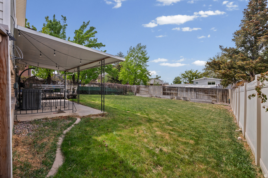 3846 W MEADOW GATE DR West Valley City, UT 84120