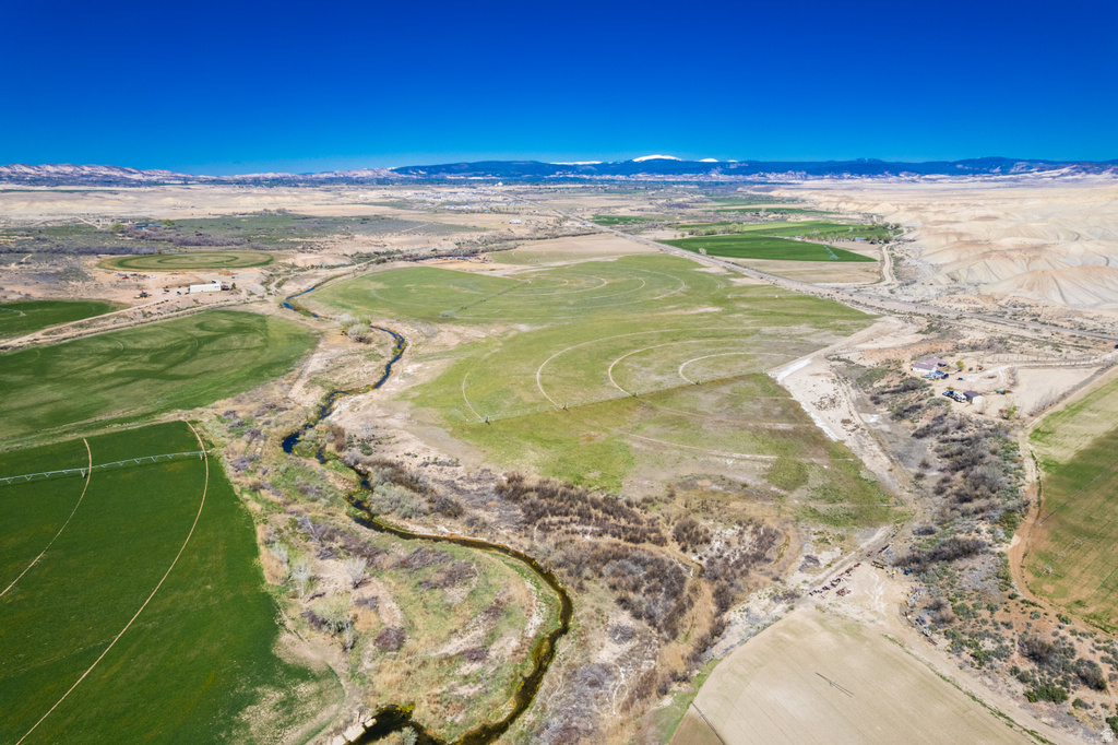 6920 E 6000 S Jensen, UT 84035