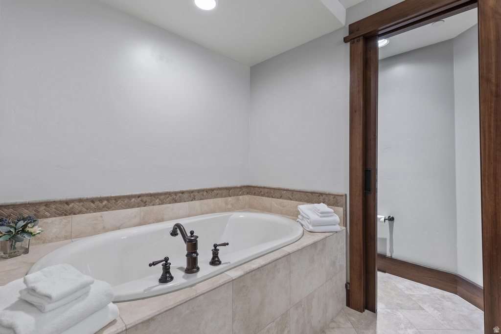 8889 EMPIRE CLUB DR #304 Deer Valley, UT 84060