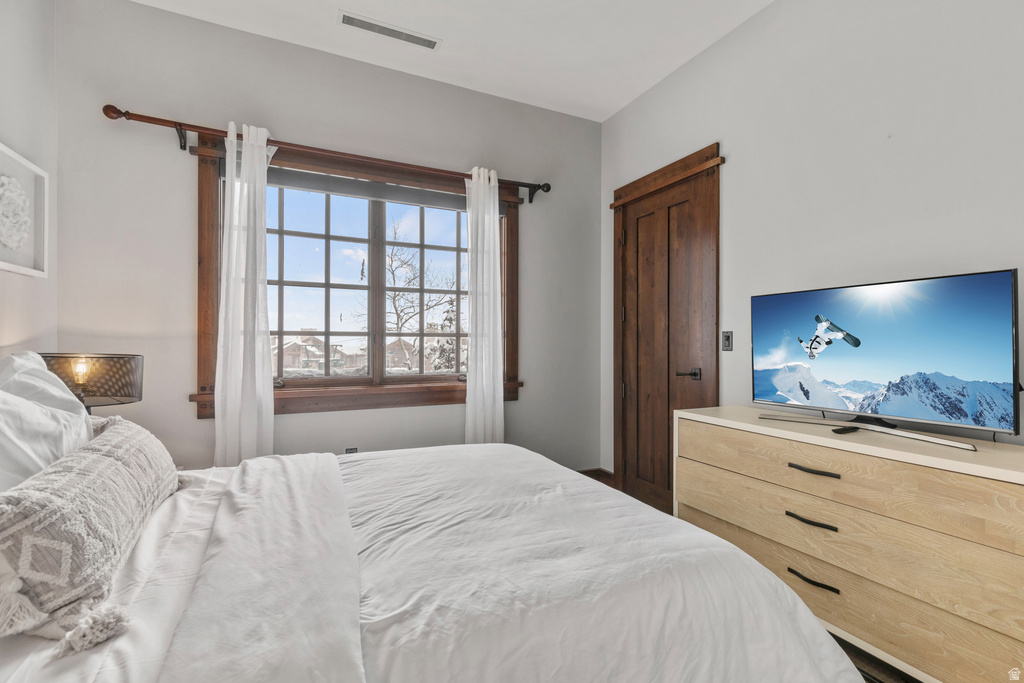 8889 EMPIRE CLUB DR #304 Deer Valley, UT 84060