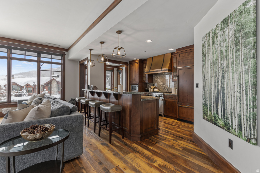 8889 EMPIRE CLUB DR #304 Deer Valley, UT 84060