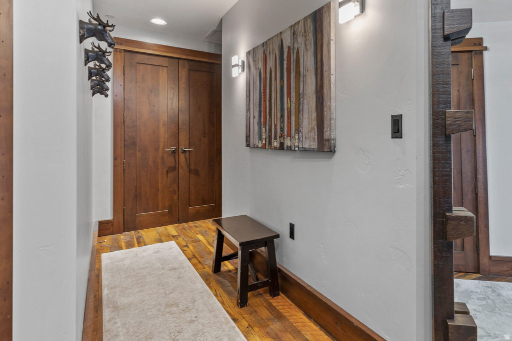 8889 EMPIRE CLUB DR #304 Deer Valley, UT 84060