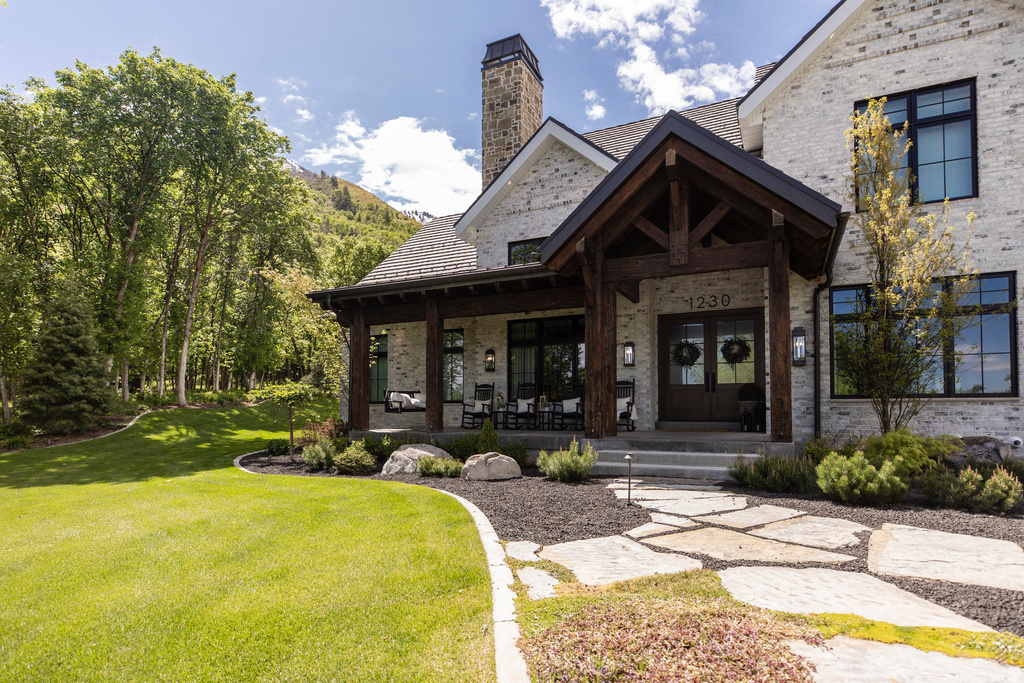 1230 S EAGLE NEST DR Woodland Hills, UT 84653