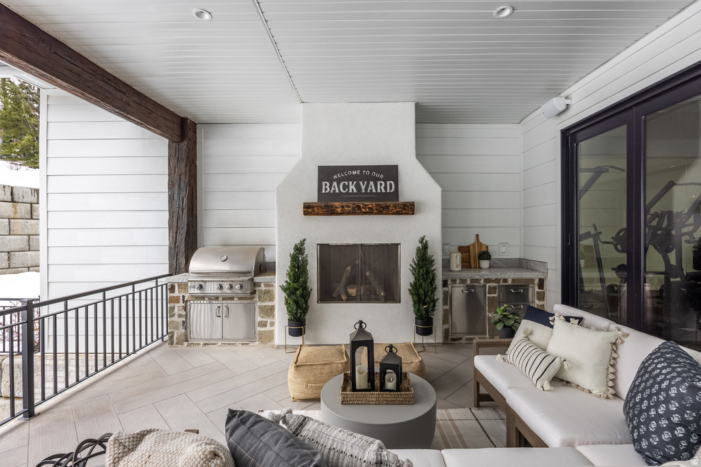 1230 S EAGLE NEST DR Woodland Hills, UT 84653