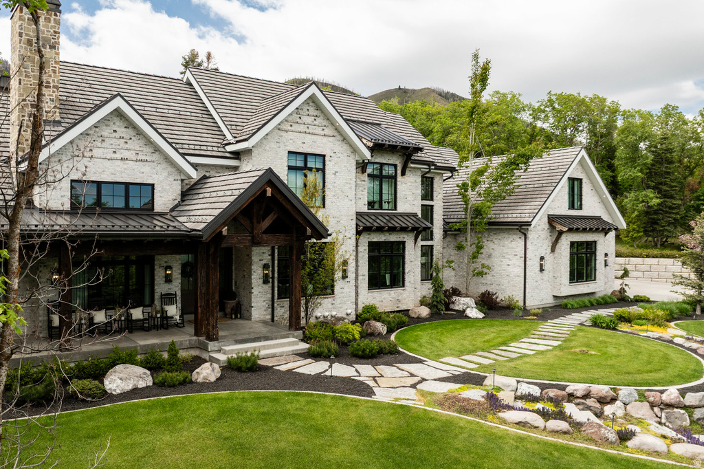 1230 S EAGLE NEST DR Woodland Hills, UT 84653