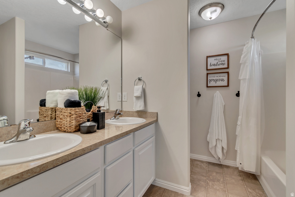 2957 E LOOKOUT DR Eagle Mountain, UT 84005