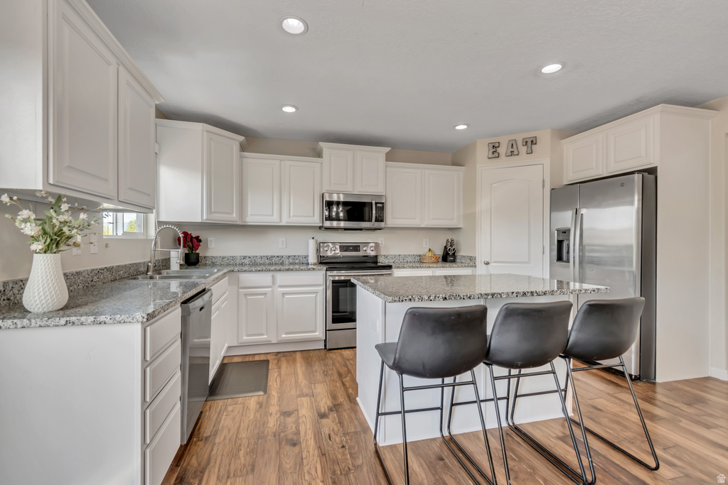 2957 E LOOKOUT DR Eagle Mountain, UT 84005