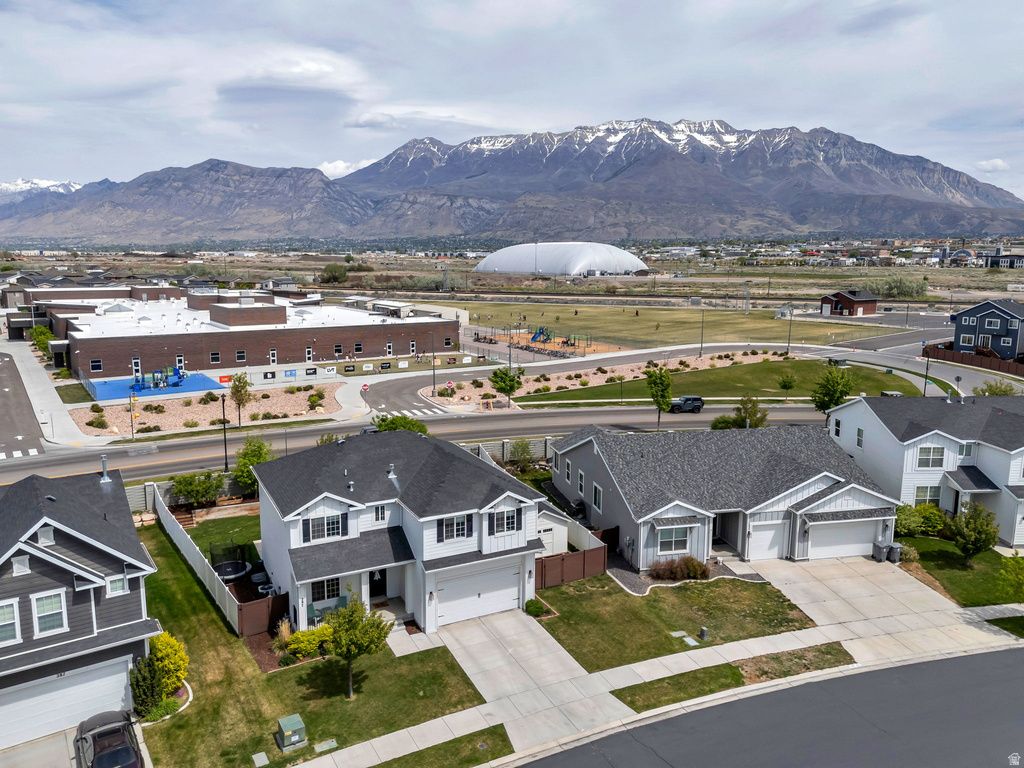 297 E 370 N Vineyard, UT 84059