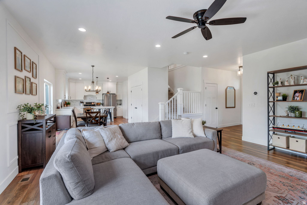 297 E 370 N Vineyard, UT 84059