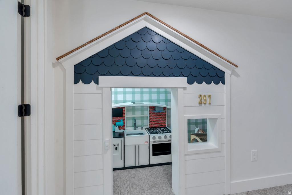 297 E 370 N Vineyard, UT 84059