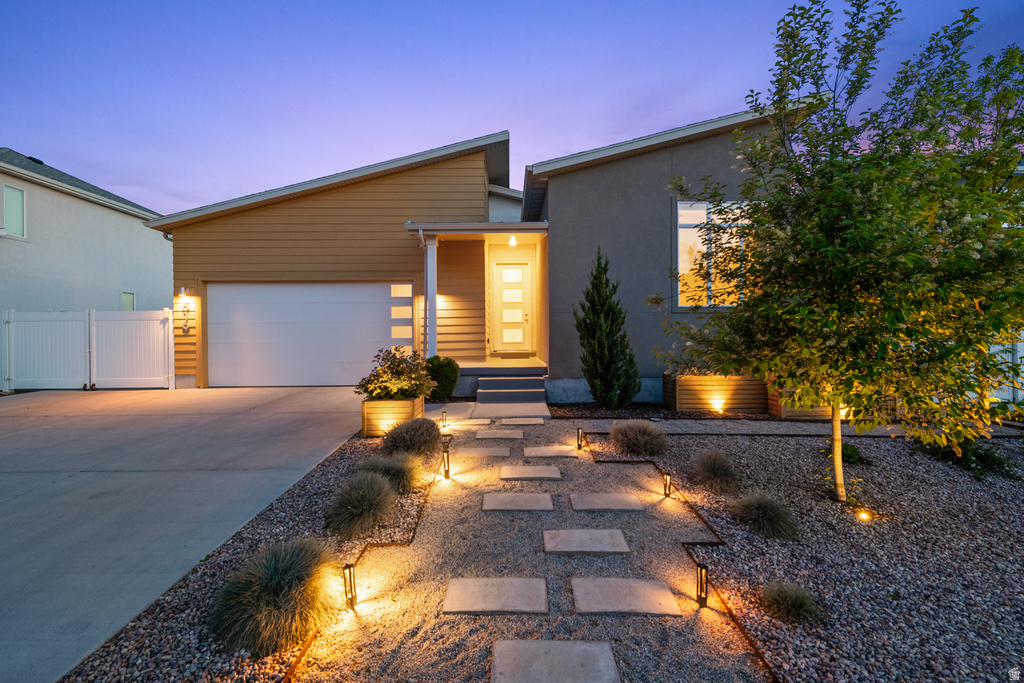 516 E FARMER ALUMNI DR South Salt Lake, UT 84106