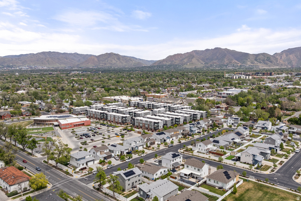 516 E FARMER ALUMNI DR South Salt Lake, UT 84106