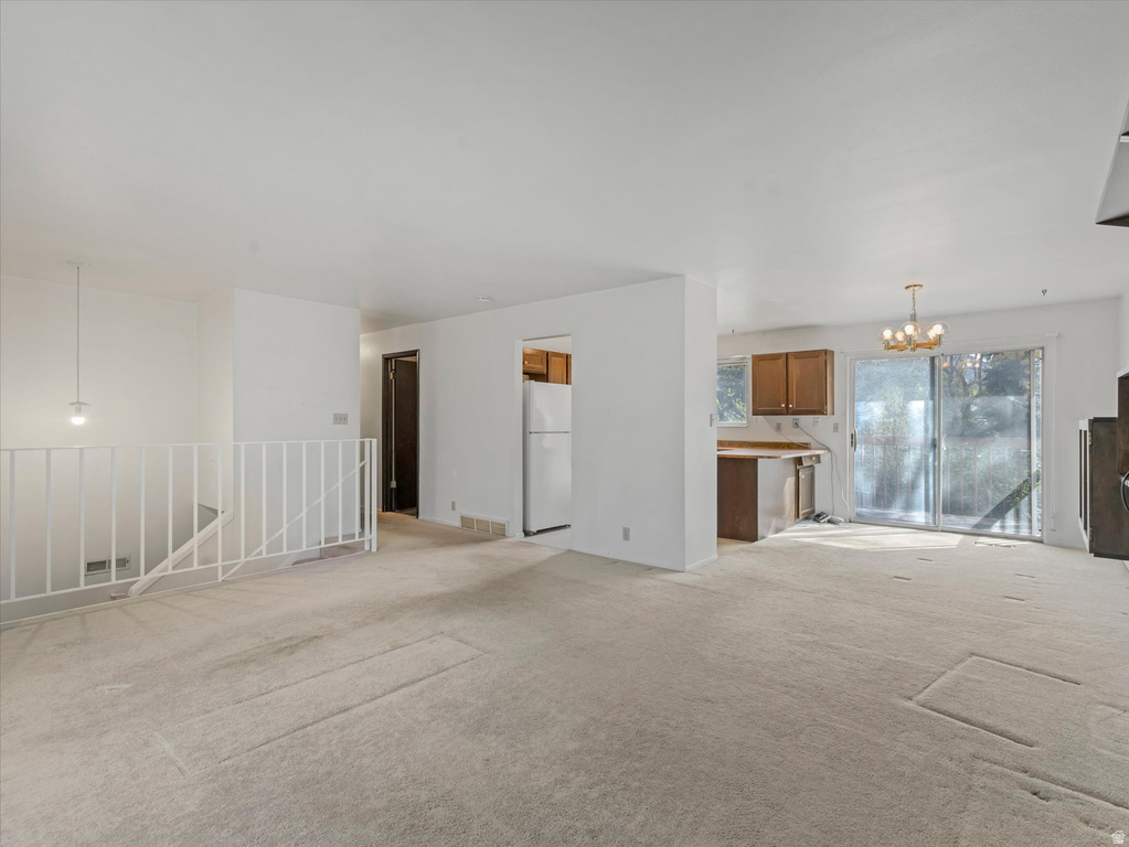 8287 S VALENCIA CIR Sandy, UT 84093