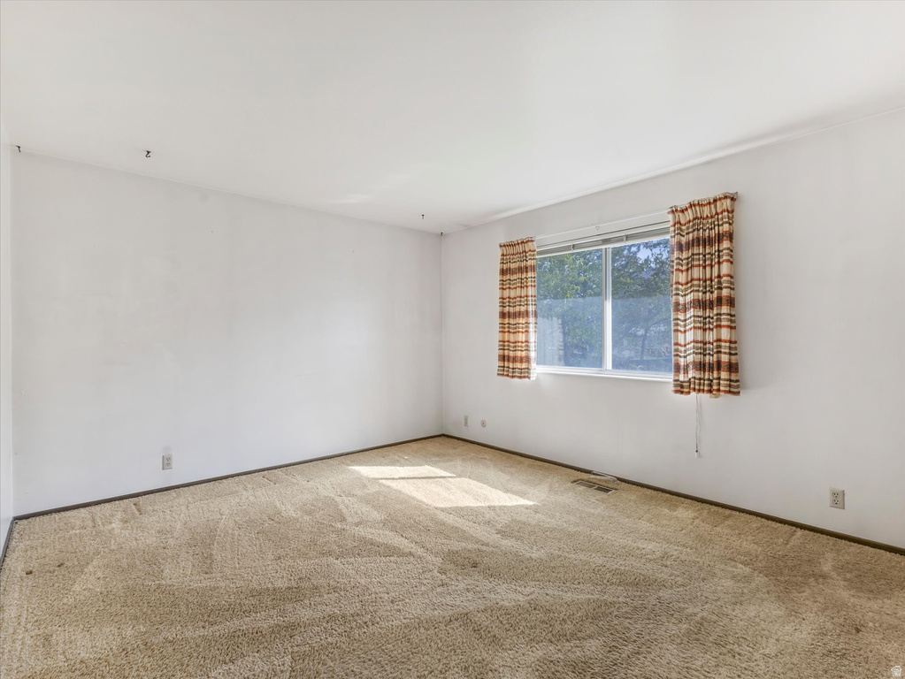 8287 S VALENCIA CIR Sandy, UT 84093