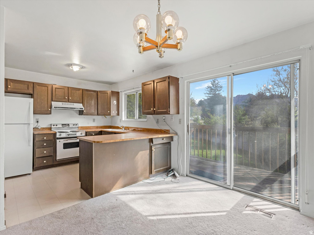 8287 S VALENCIA CIR Sandy, UT 84093