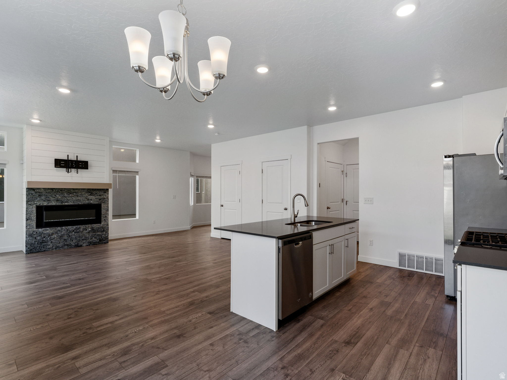 382 W 330 N Pleasant Grove, UT 84062