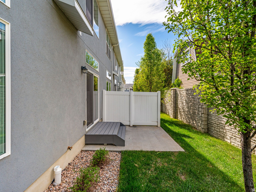 382 W 330 N Pleasant Grove, UT 84062