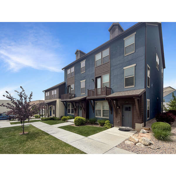 2120 N 750 W Layton, UT 84041