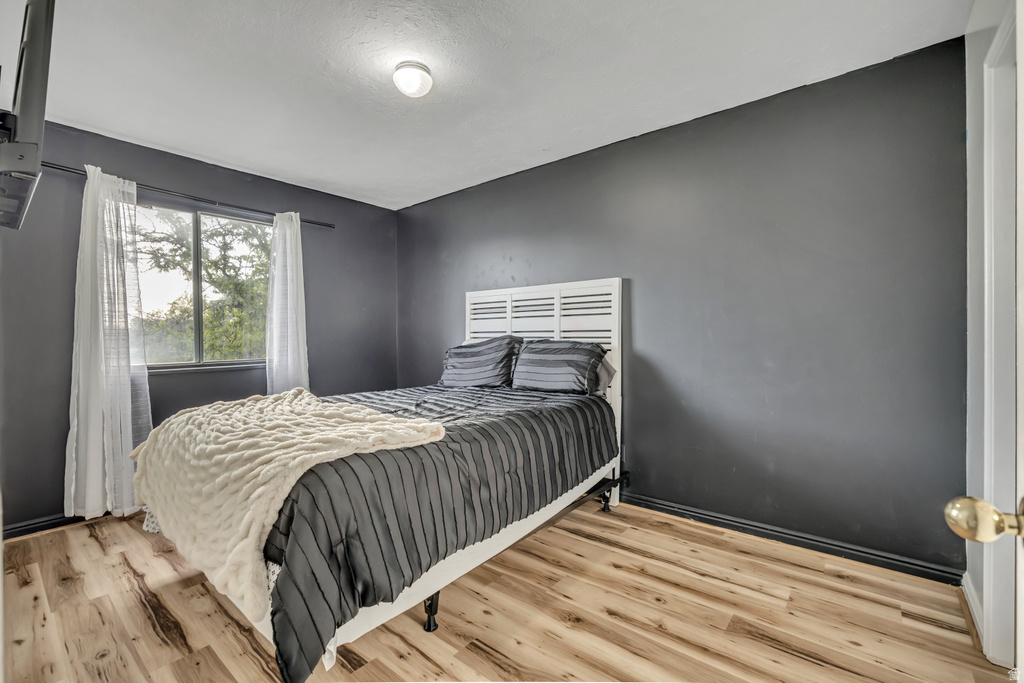 3632 S 2045 W West Valley City, UT 84119