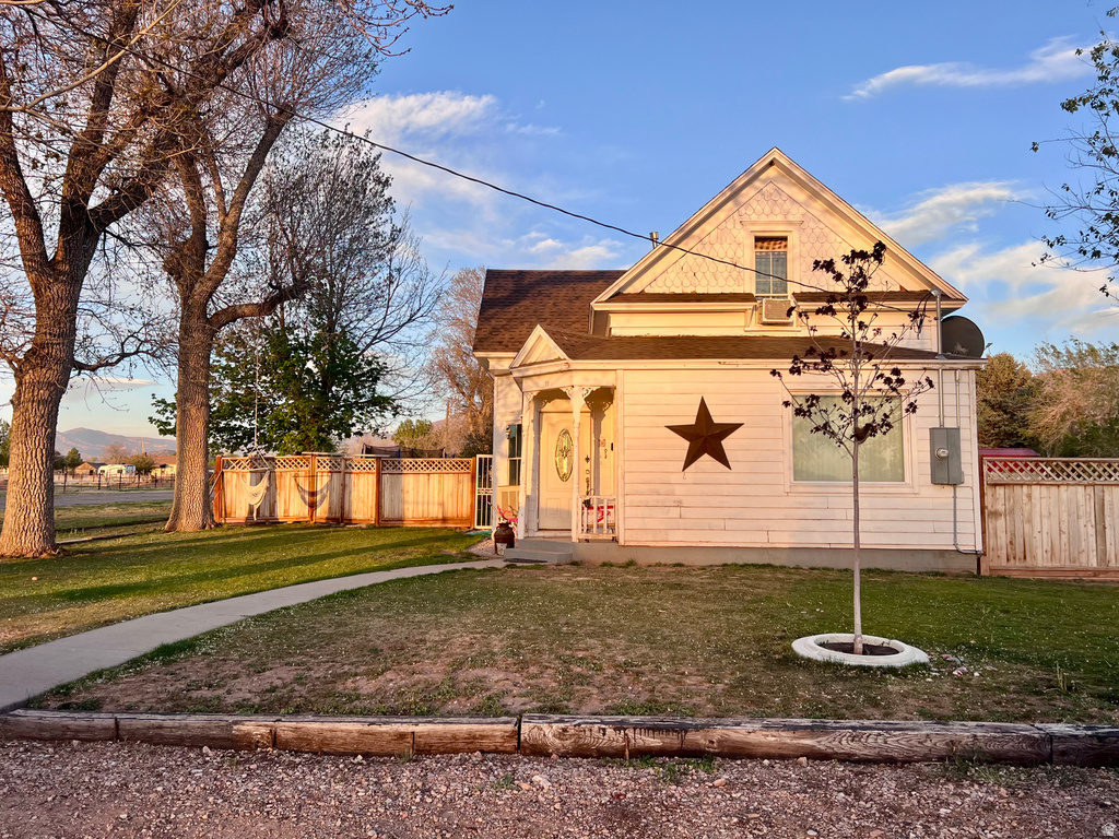 11 S 200 E Meadow, UT 84644