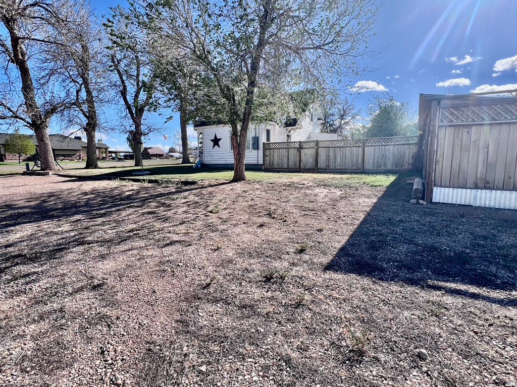 11 S 200 E Meadow, UT 84644