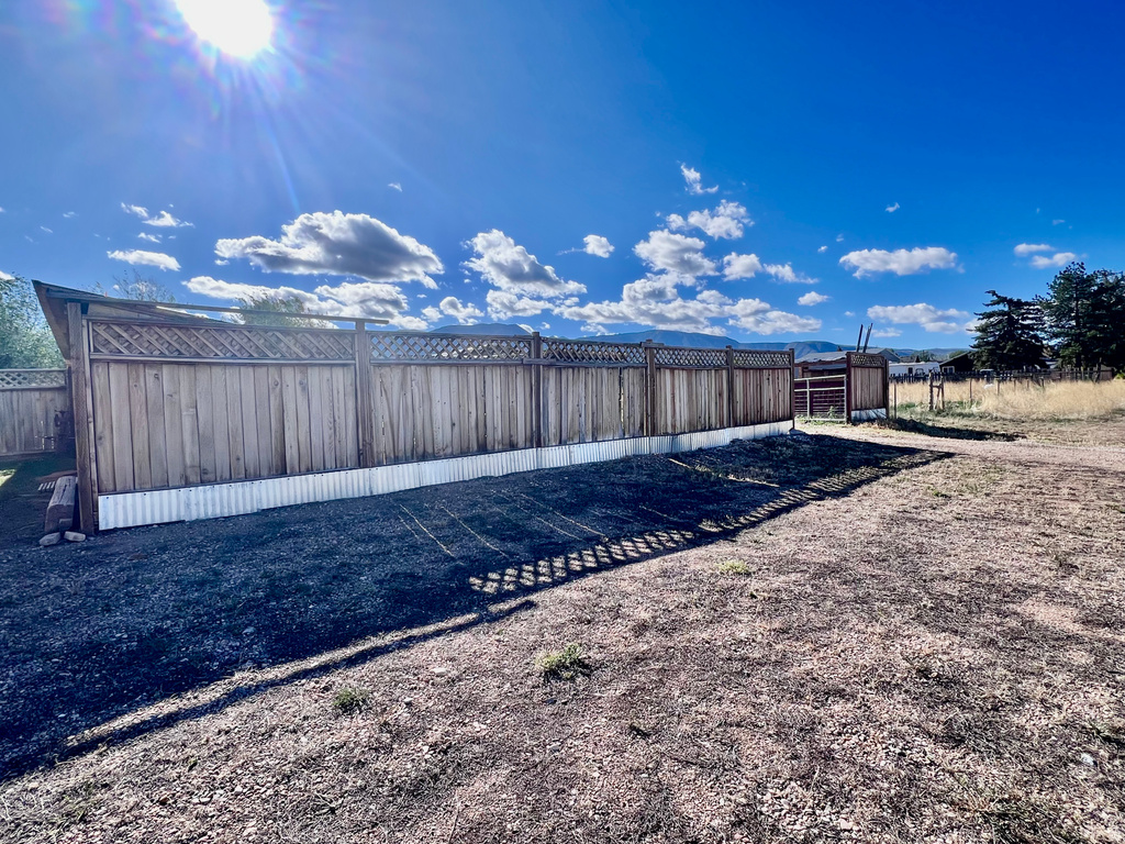 11 S 200 E Meadow, UT 84644