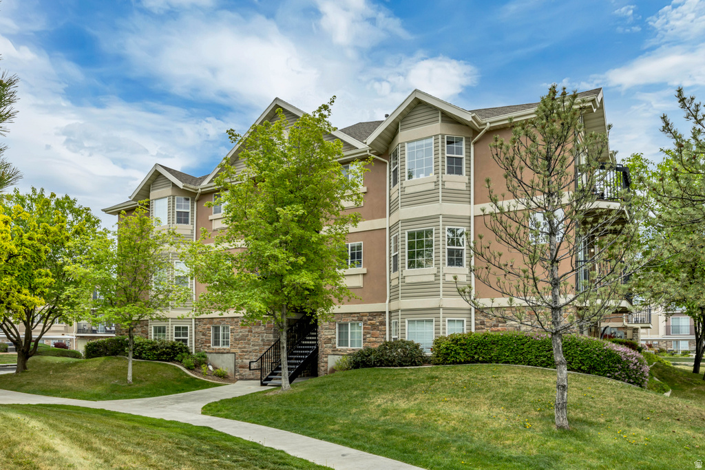 3185 S MATISSE LN #F7 West Valley City, UT 84119