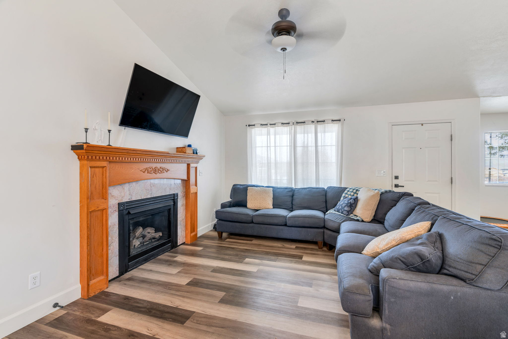 188 E 730 N Santaquin, UT 84655