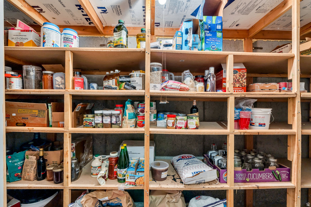 188 E 730 N Santaquin, UT 84655