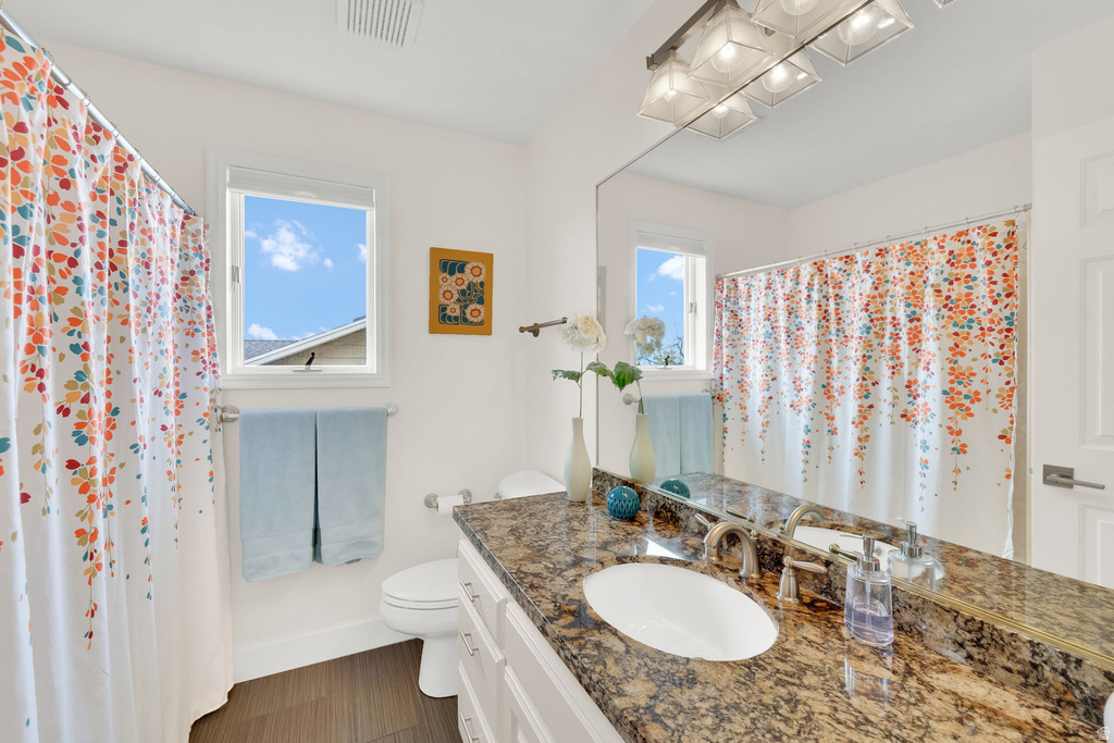 1506 S LAKEVIEW DR Bountiful, UT 84010