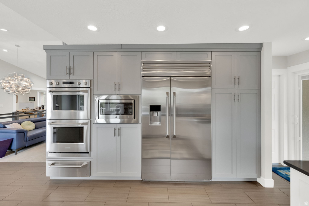 1506 S LAKEVIEW DR Bountiful, UT 84010