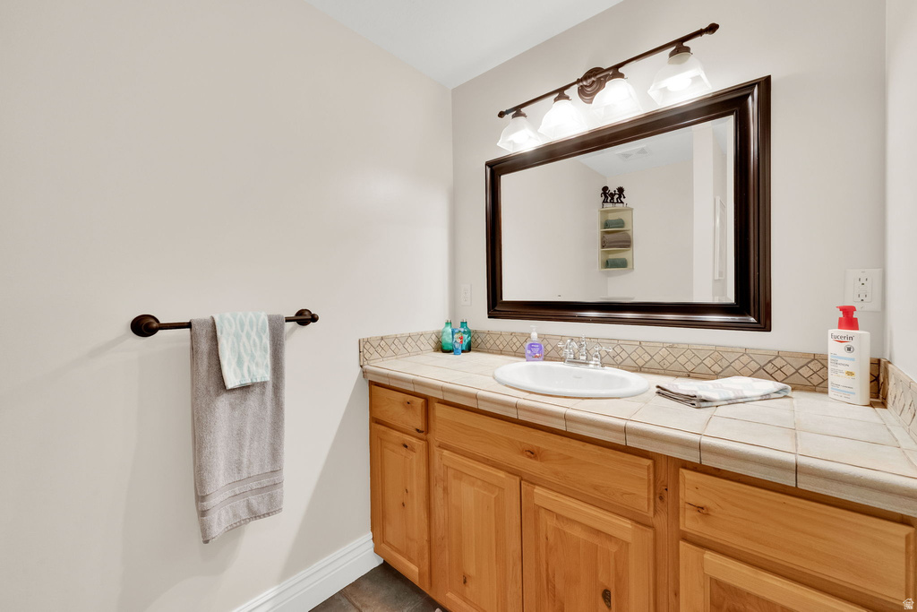 1506 S LAKEVIEW DR Bountiful, UT 84010