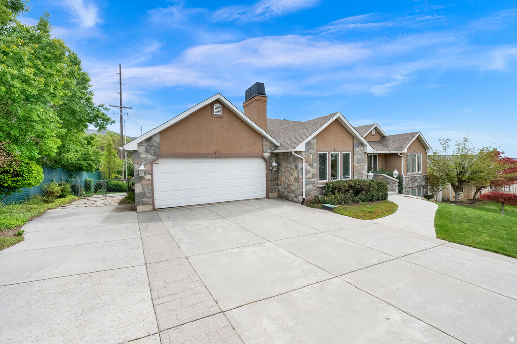 1506 S LAKEVIEW DR Bountiful, UT 84010