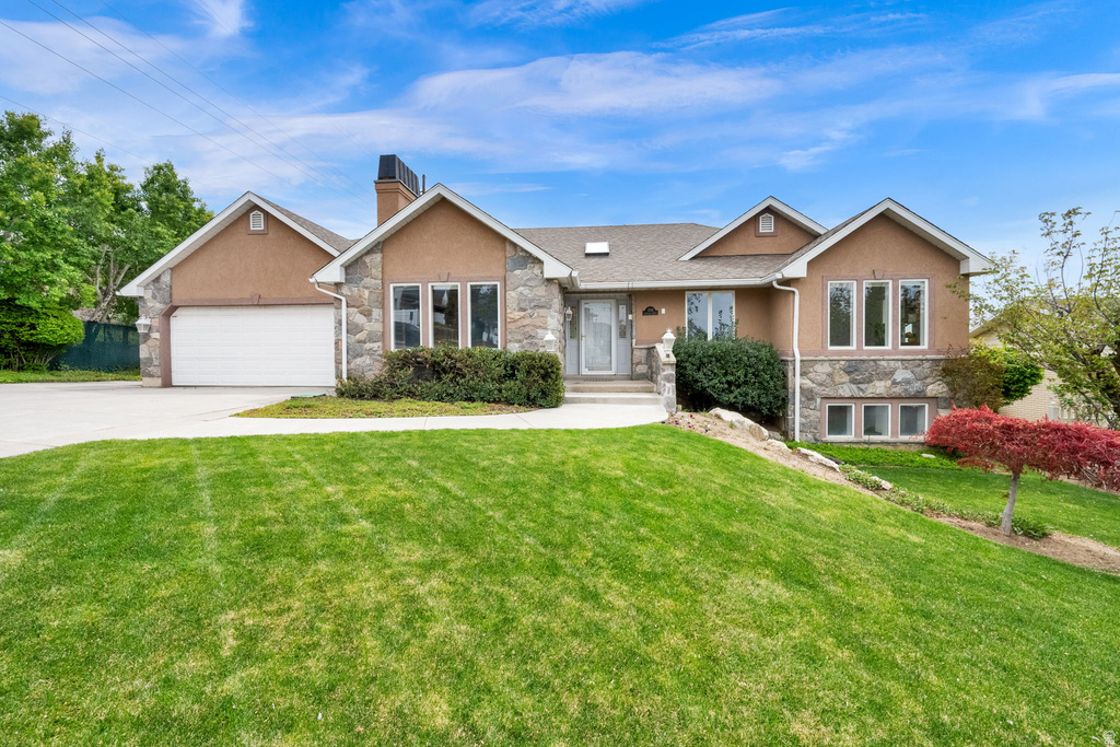 1506 S LAKEVIEW DR Bountiful, UT 84010