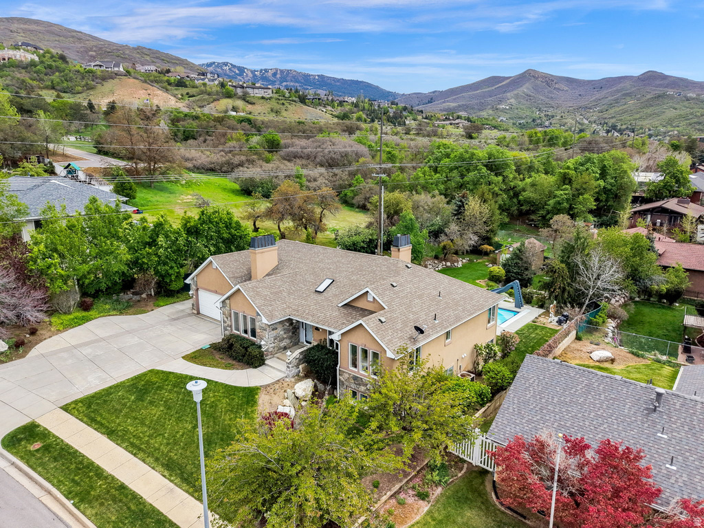 1506 S LAKEVIEW DR Bountiful, UT 84010