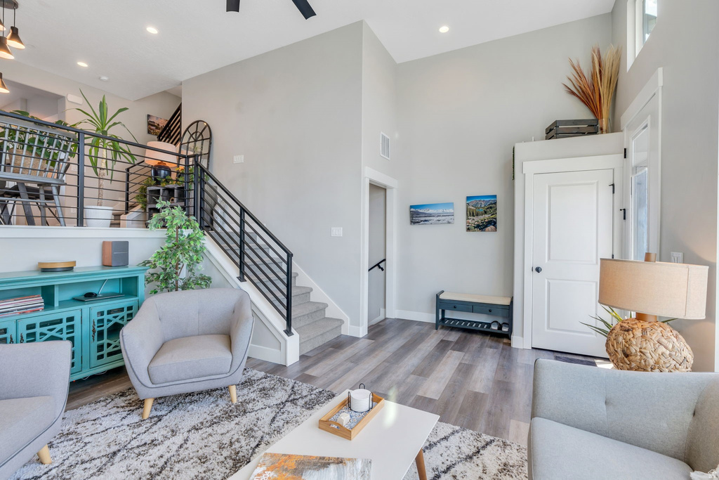 5091 W DAYBREAK PARKWAY South Jordan, UT 84009