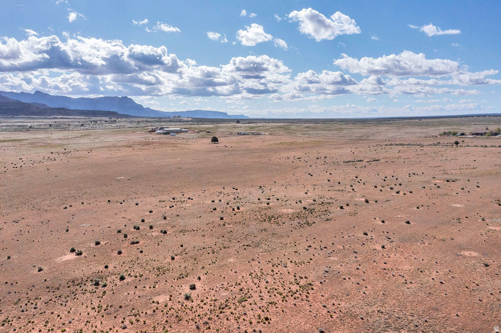 481 S COYOTE RD Apple Valley, UT 84737