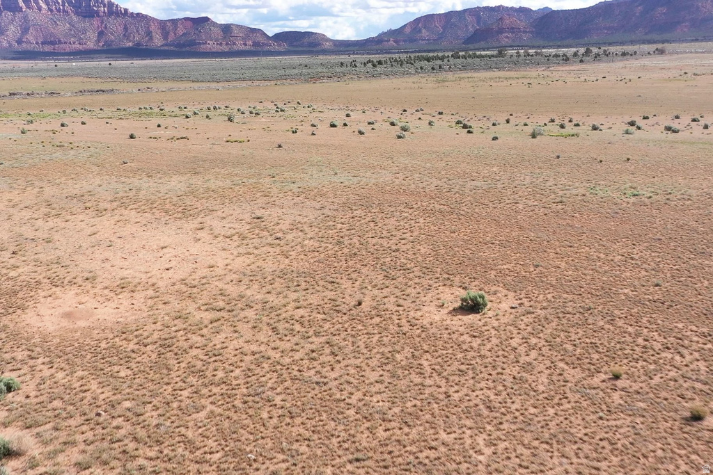 481 S COYOTE RD Apple Valley, UT 84737