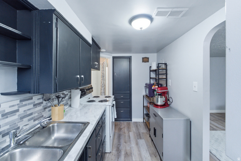 220 W 100 N Logan, UT 84321