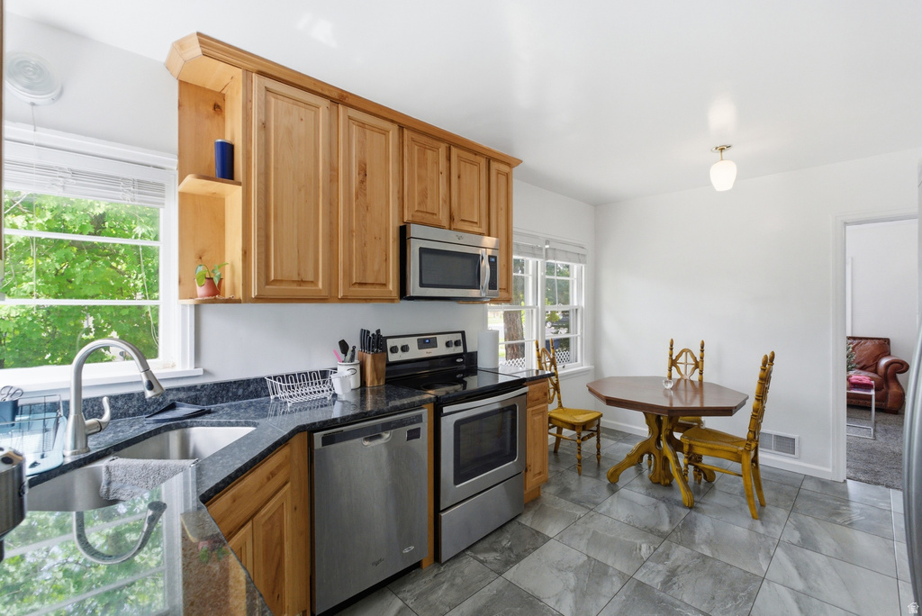 220 W 100 N Logan, UT 84321