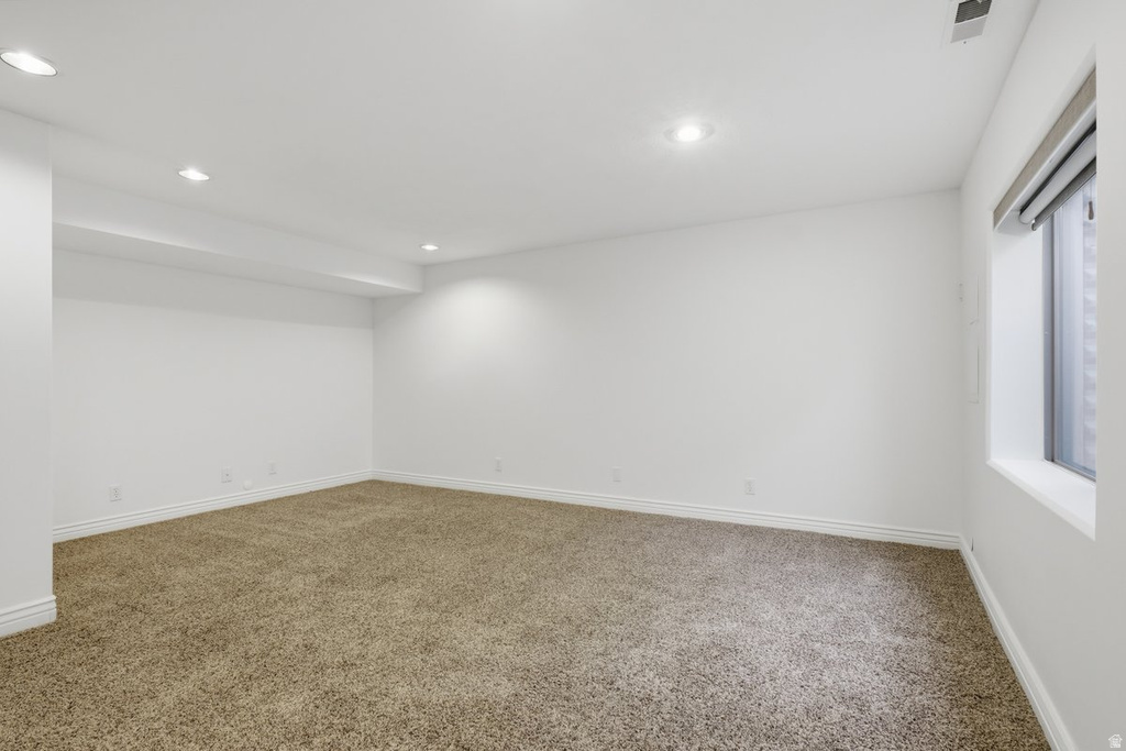 5823 W ROUND ROCK DR Herriman, UT 84096