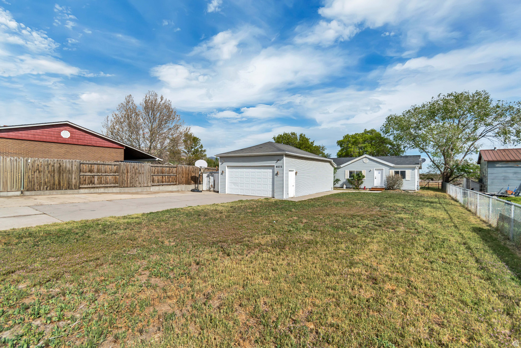 6272 W HERRIMAN MAIN ST Herriman, UT 84096