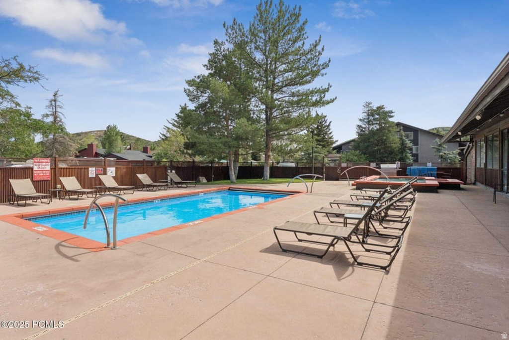 2015 PROSPECTOR AVE #122 Park City, UT 84060