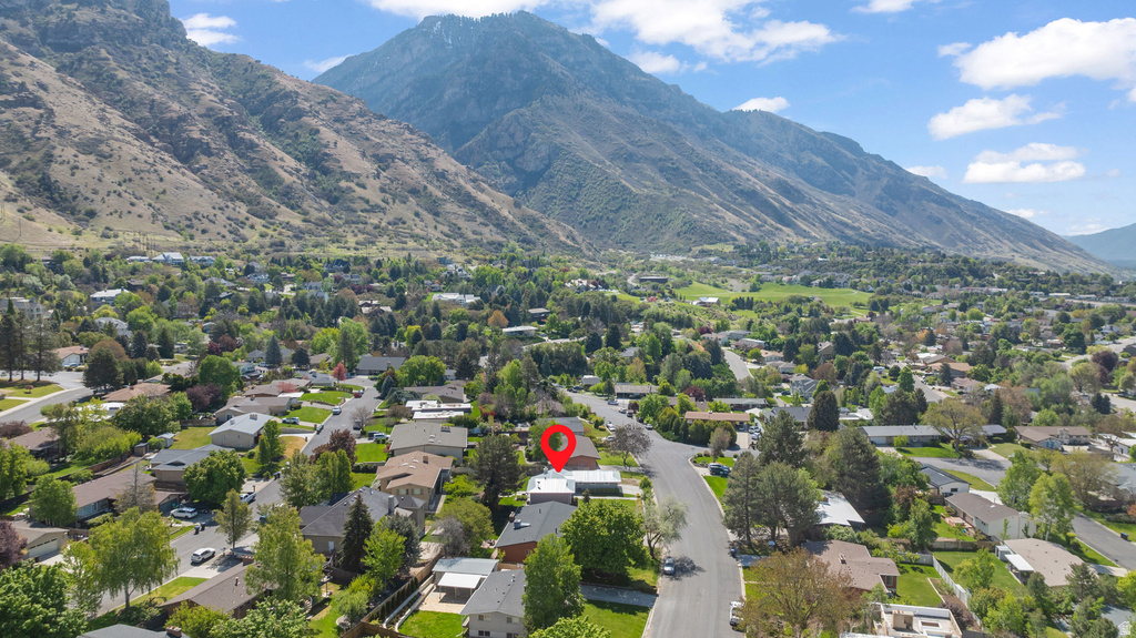 3010 N CHEROKEE LN Provo, UT 84604
