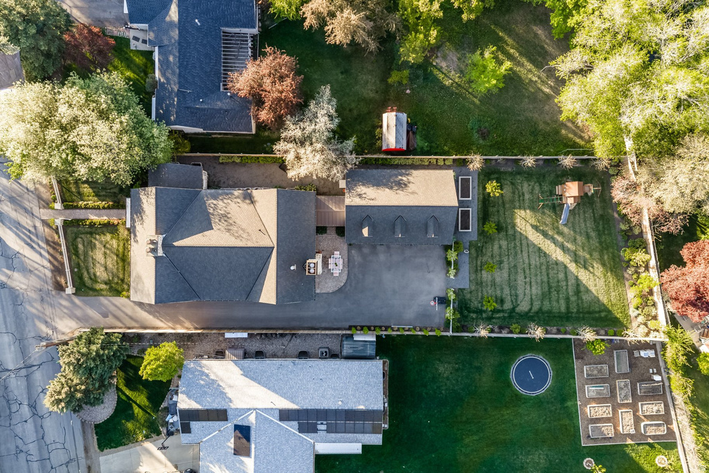 4857 S VIEWMONT ST Holladay, UT 84117