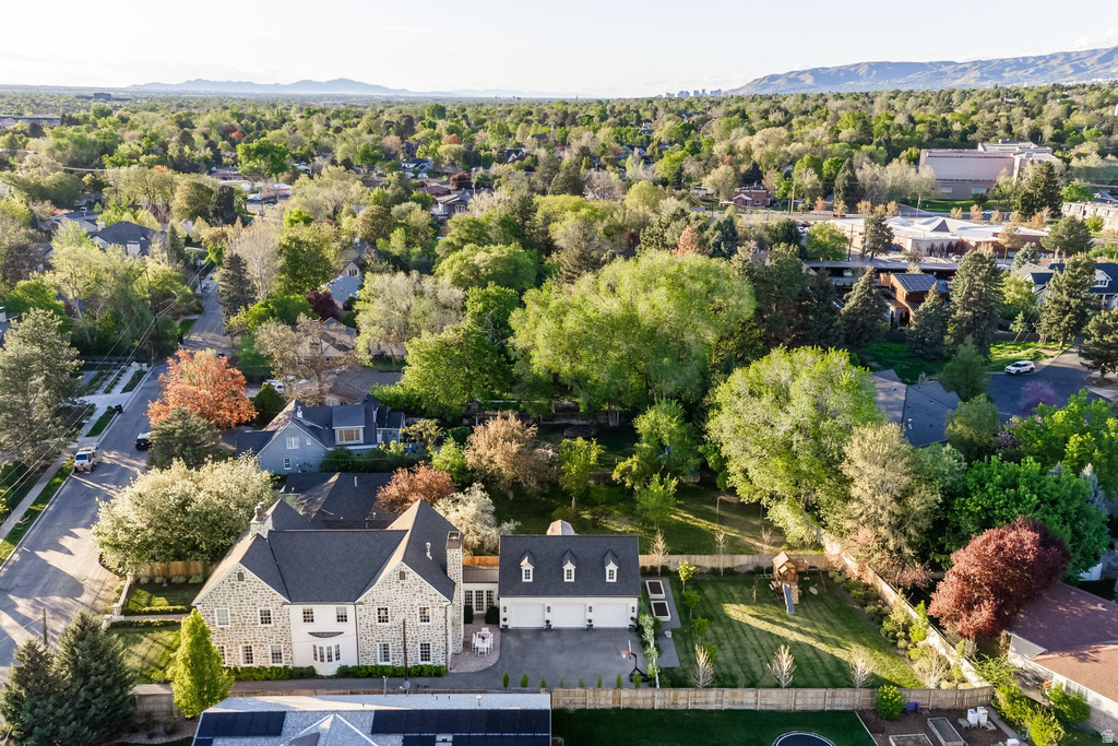 4857 S VIEWMONT ST Holladay, UT 84117