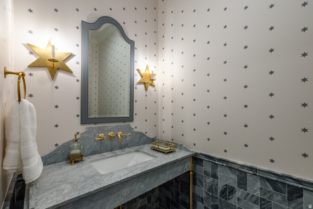 4857 S VIEWMONT ST Holladay, UT 84117