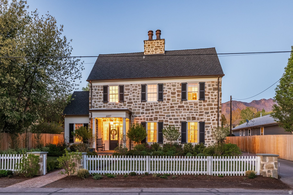 4857 S VIEWMONT ST Holladay, UT 84117