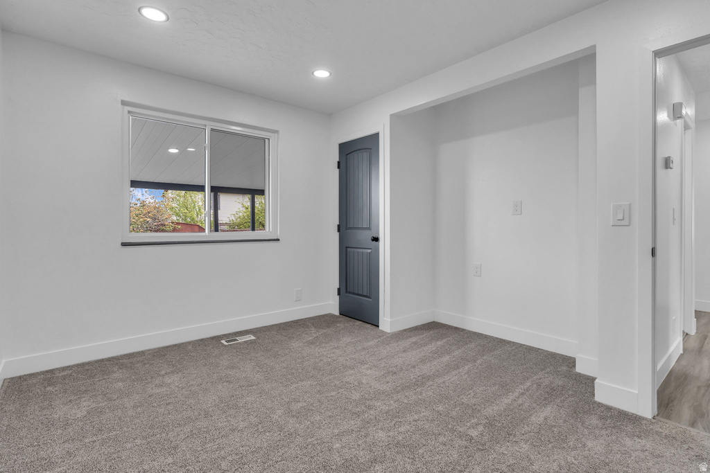 3633 S TOOLSON DR Salt Lake City, UT 84109